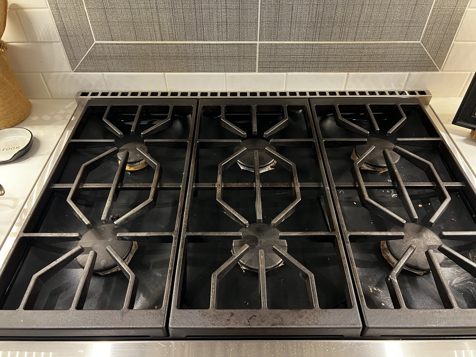 Kitchen Cooktop before